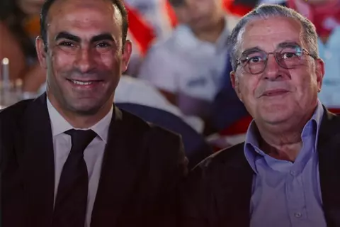 مصدر باللجنة المشرفة على الكرة بالأهلي لـ"كورة فور": ياسين وعبد الحفيظ يستقران على رحيل توروب